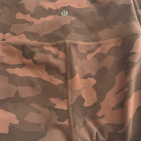 Lululemon Wunder Train High Rise Tight - Picture 5 of 5